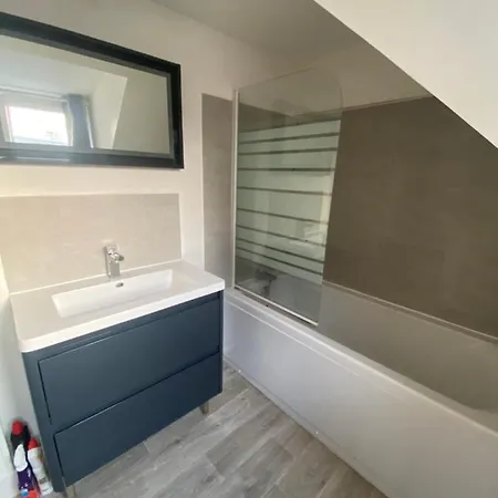 Le Stud' Joli Appartement Lumineux En Plein Centre Ville Cherbourg-en-Cotentin Exterior photo